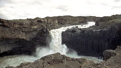 Aldeyjarfoss: A stark display of volcanic geology in the northern Highlands