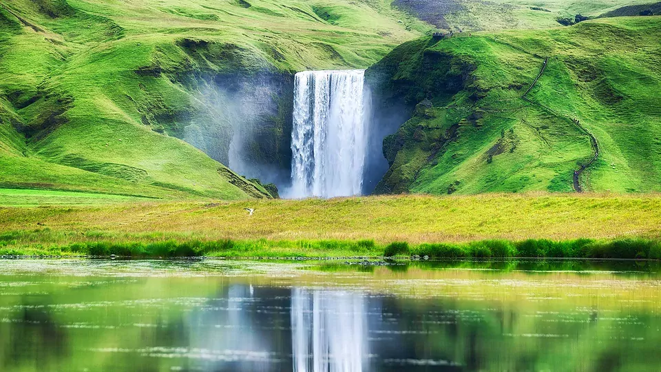 4 days in Reykjavík city and the otherworldly Reykjanes peninsula (4 days)