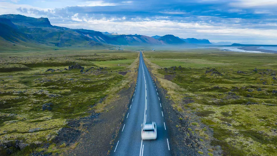 A 4 Day Reykjavík city and the Breathtaking South Coast Tour (4 days)