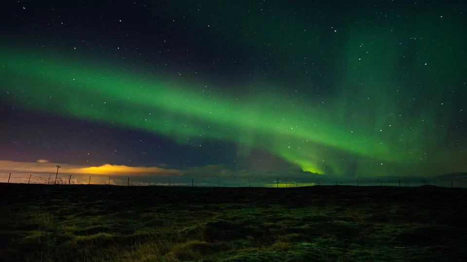 4 Day Self Drive Tour with Iceland's Golden Circle, Black Beaches, and Vik (4 days)