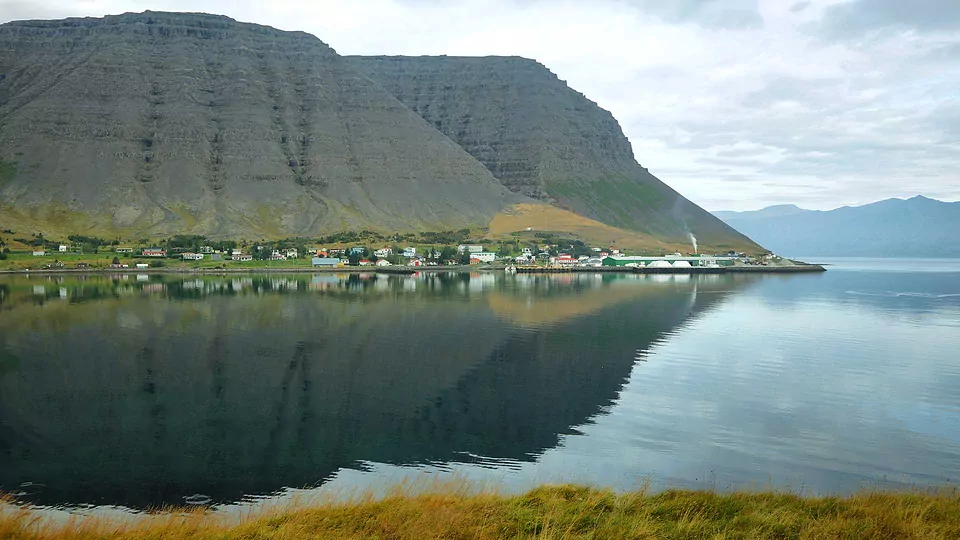 6 Day South Coast of Iceland Self-drive Tour (6 days)