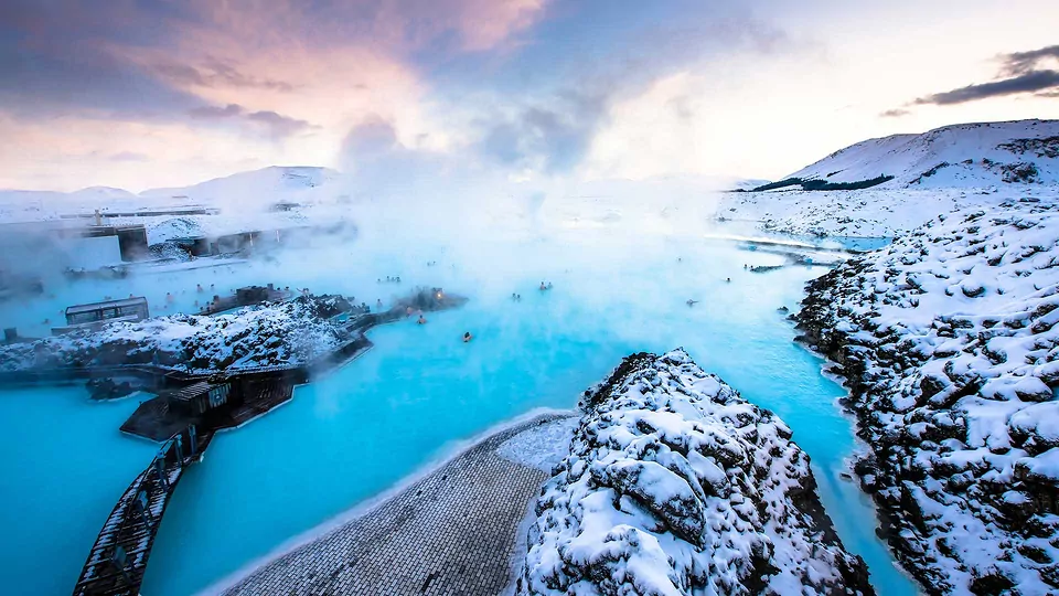 8 days West Iceland culture and history tour with geothermal spas (8 days)
