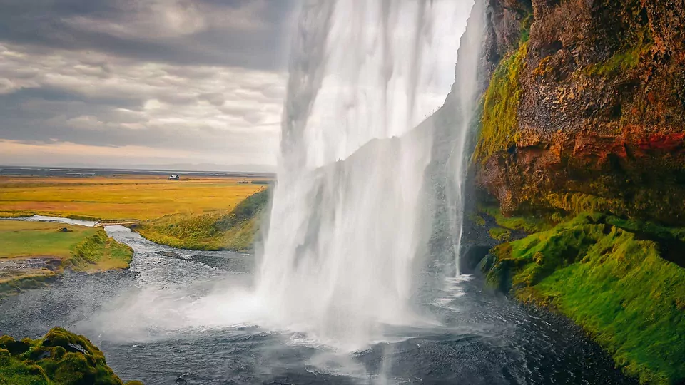 14 Day Summer Road Trip: Waterfalls, Glaciers & the Golden Circle (14 days)