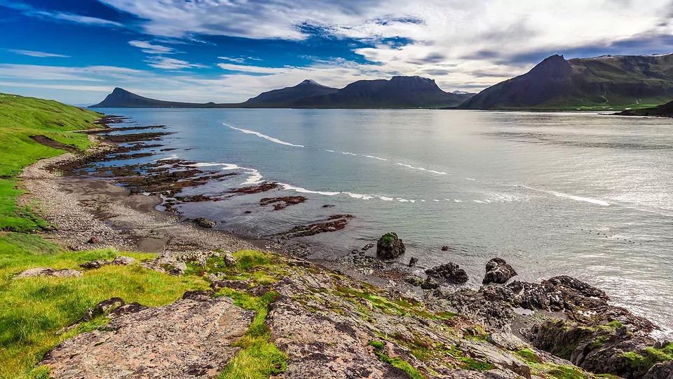 Amazing Iceland Ring Road and West-fjords: 15 Day Self-drive Tour (15 days)
